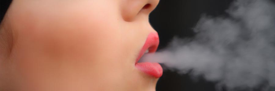 Pouting and smoking causes wrinkles.